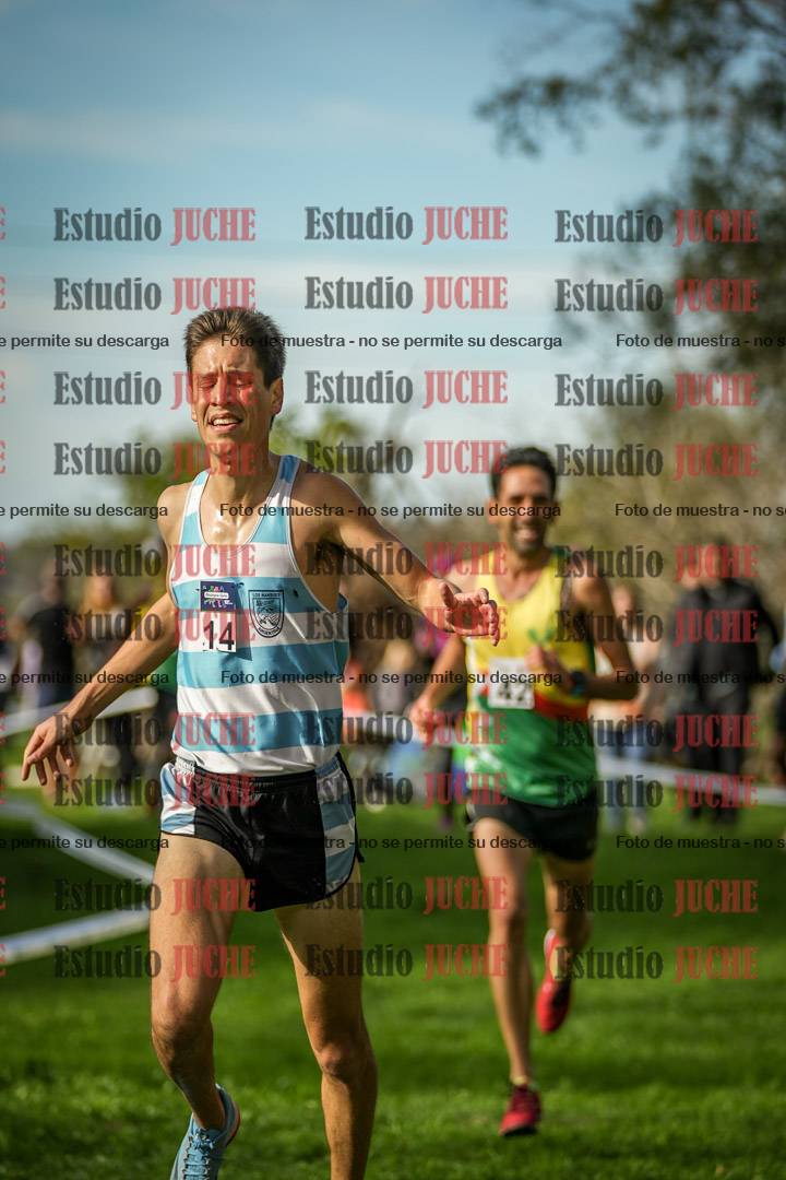 Fotos de la llegada del cross de 4000 m - varones