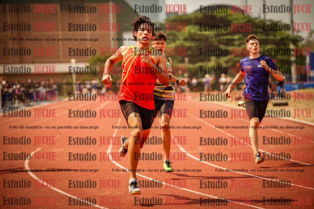 Fotos de los 100 m llanos de varones