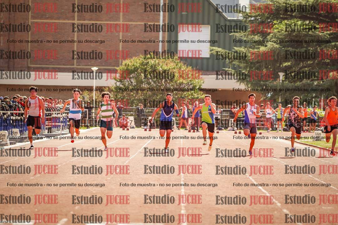 Fotos de los 100 m llanos de varones
