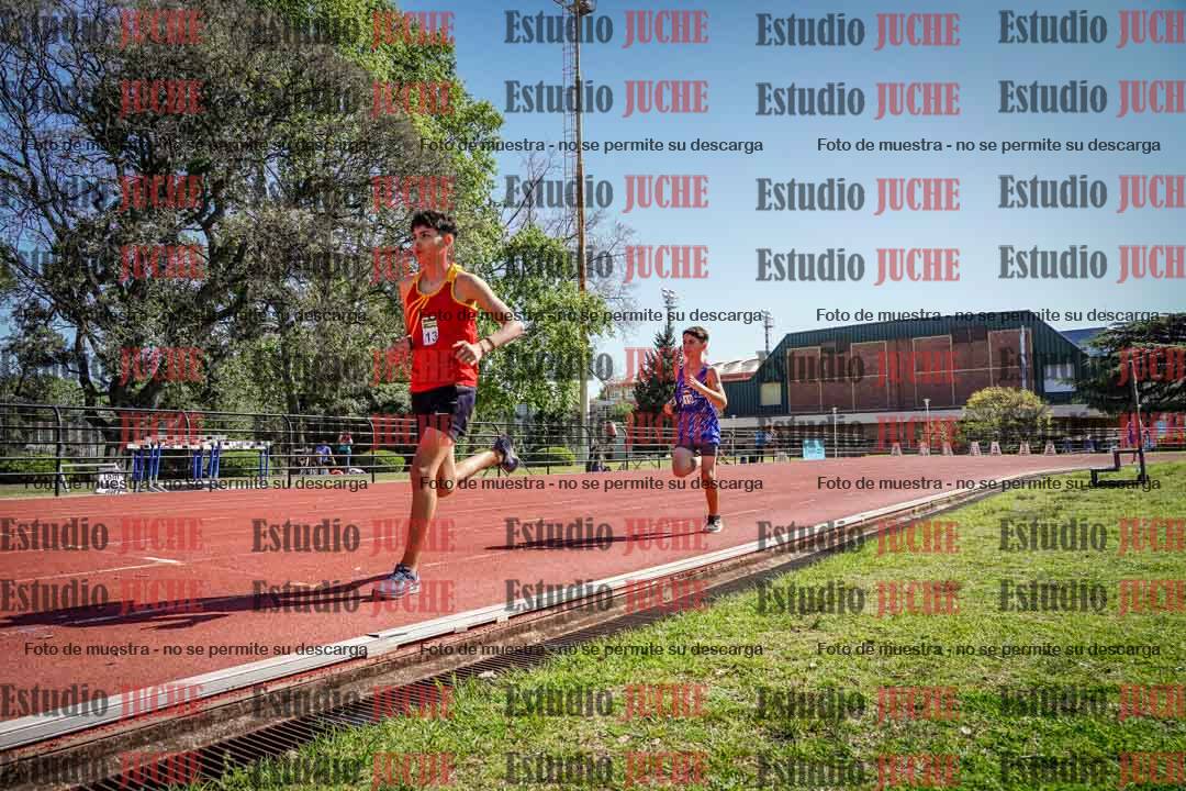 Fotos de los 2400 m de varones