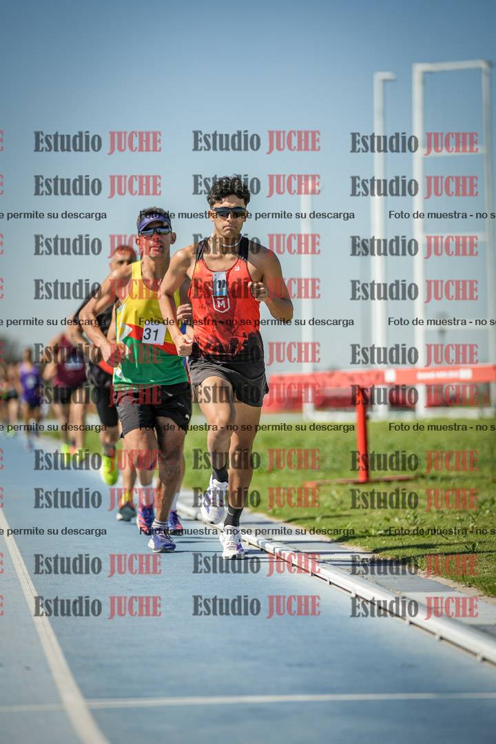 Fotos de los 5000 m de mujeres y varones - serie 2