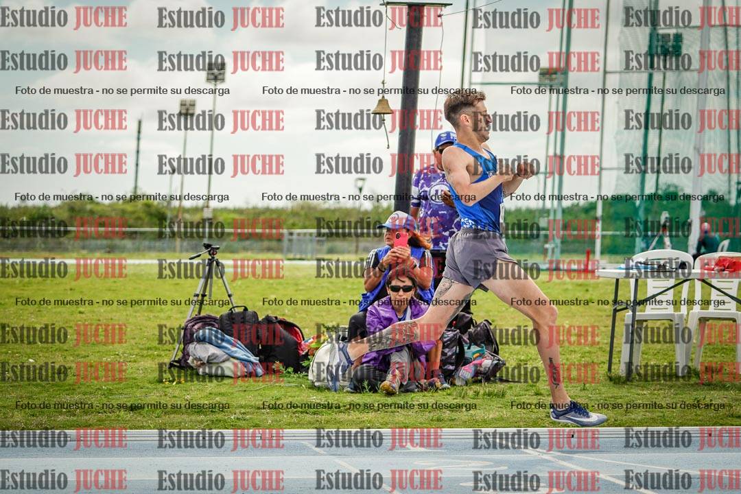 Fotos de los 1000 m llanos de varones