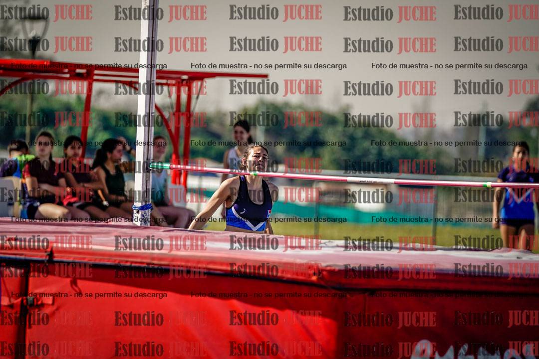 Fotos del salto en alto de mujeres - heptatlón 2