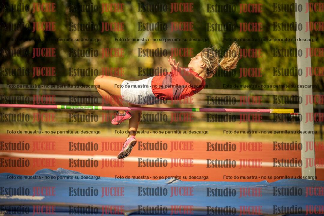 Fotos del salto en alto de mujeres - combinadas 2