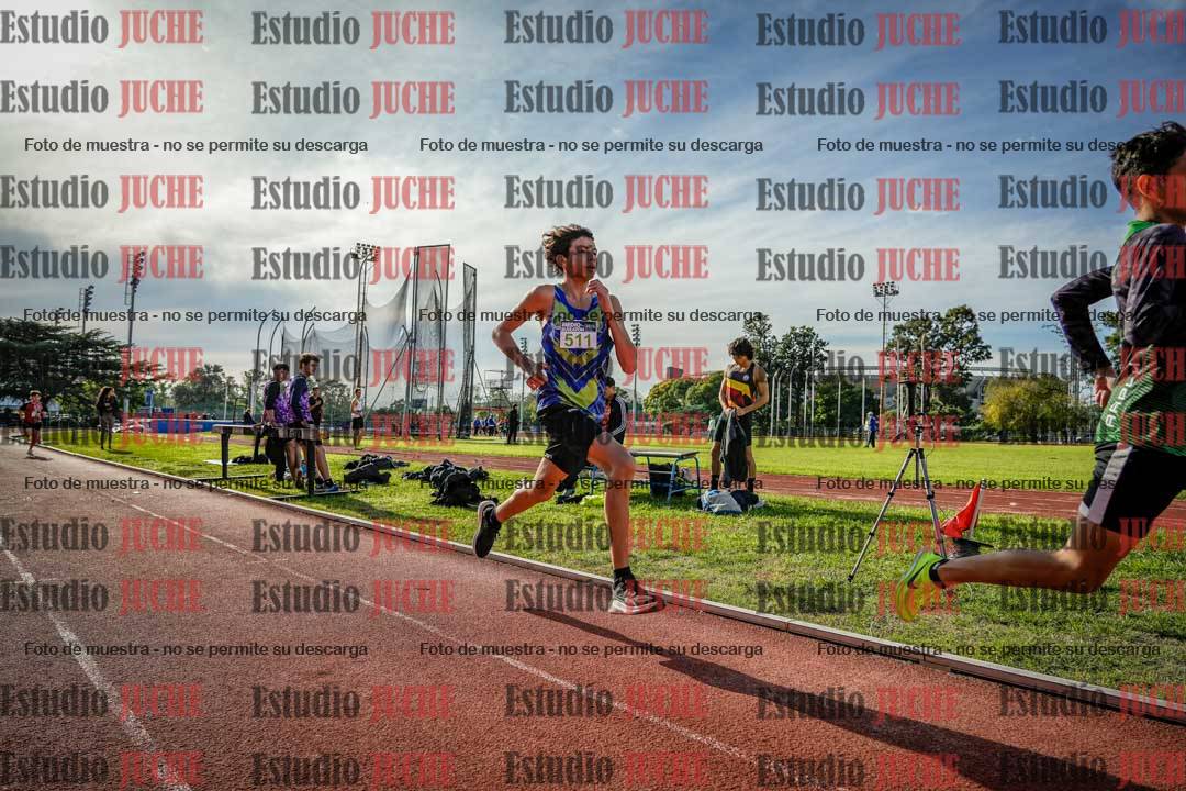 Fotos de los 600 m llanos de varones