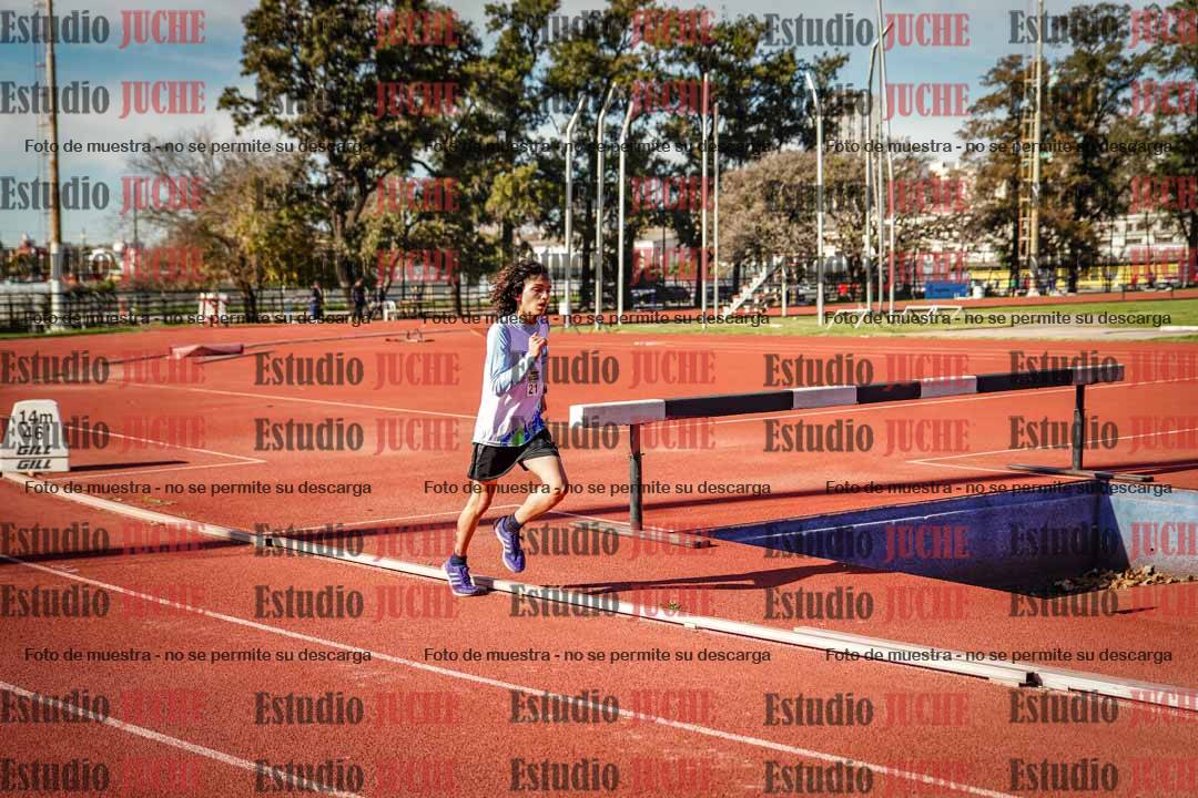 Fotos de los 2400 m llanos de varones