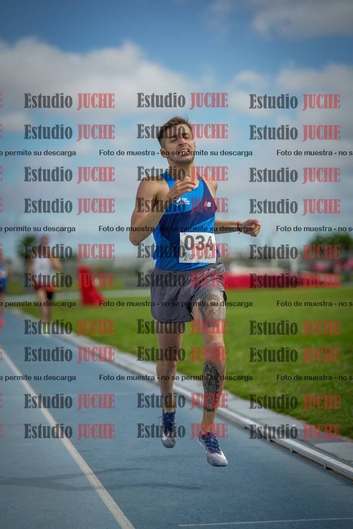 Fotos de los 1000 m llanos de varones