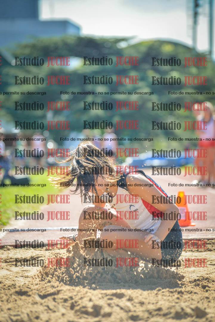Fotos del salto en largo de mujeres - U16