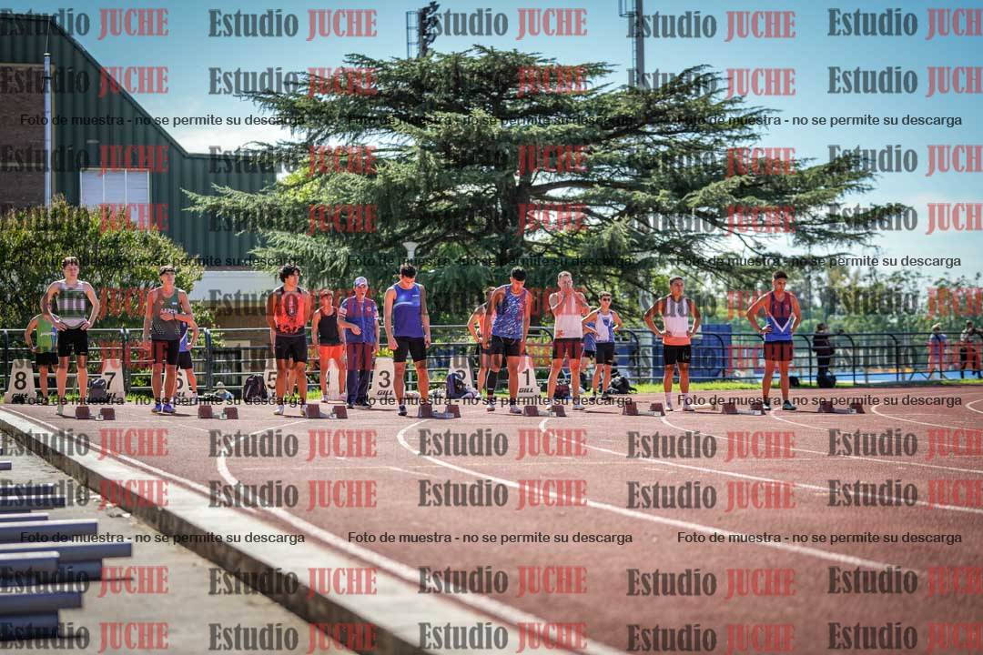 Fotos de los 100 m llanos de varones