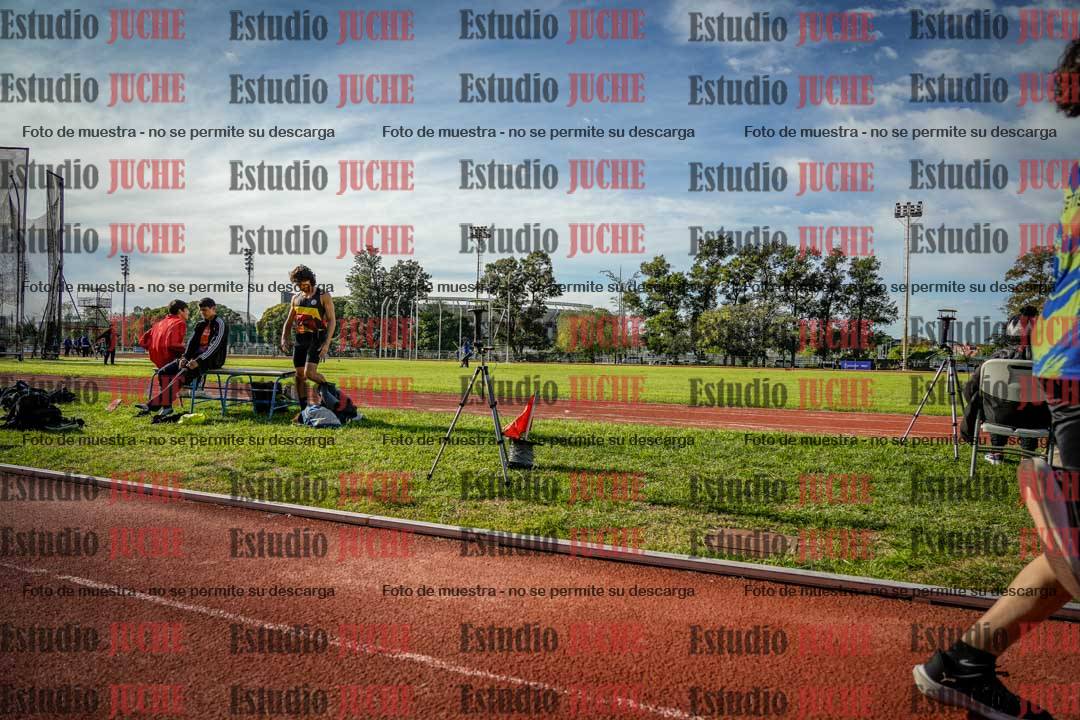 Fotos de los 600 m llanos de varones
