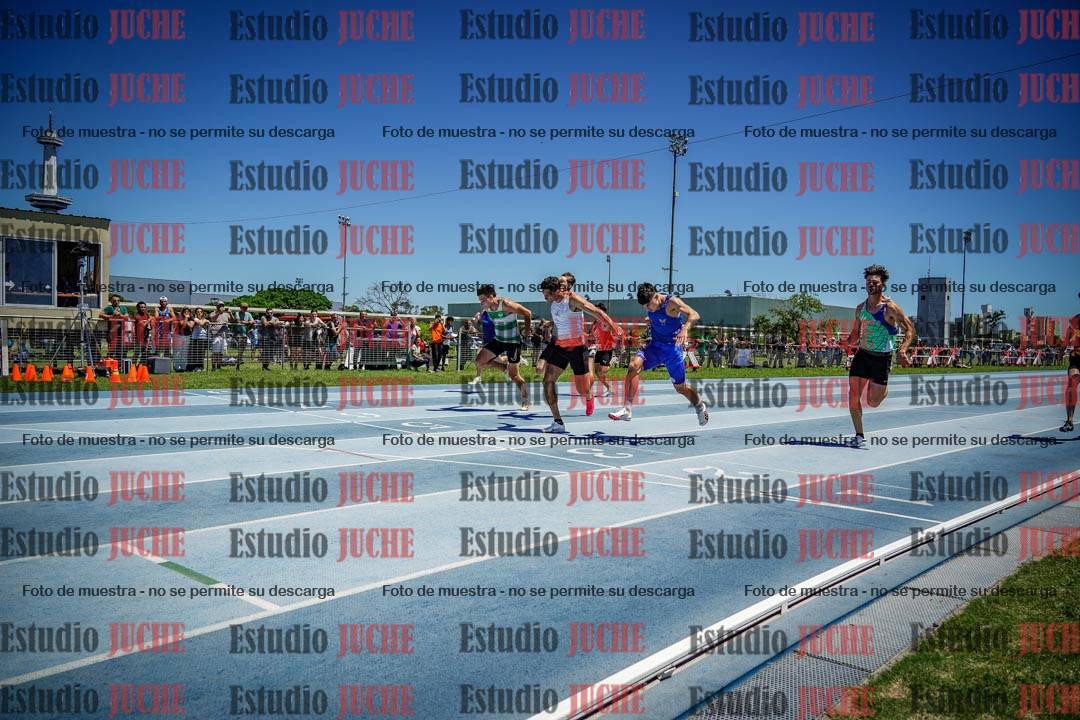 Fotos de los 100 m llanos de varones