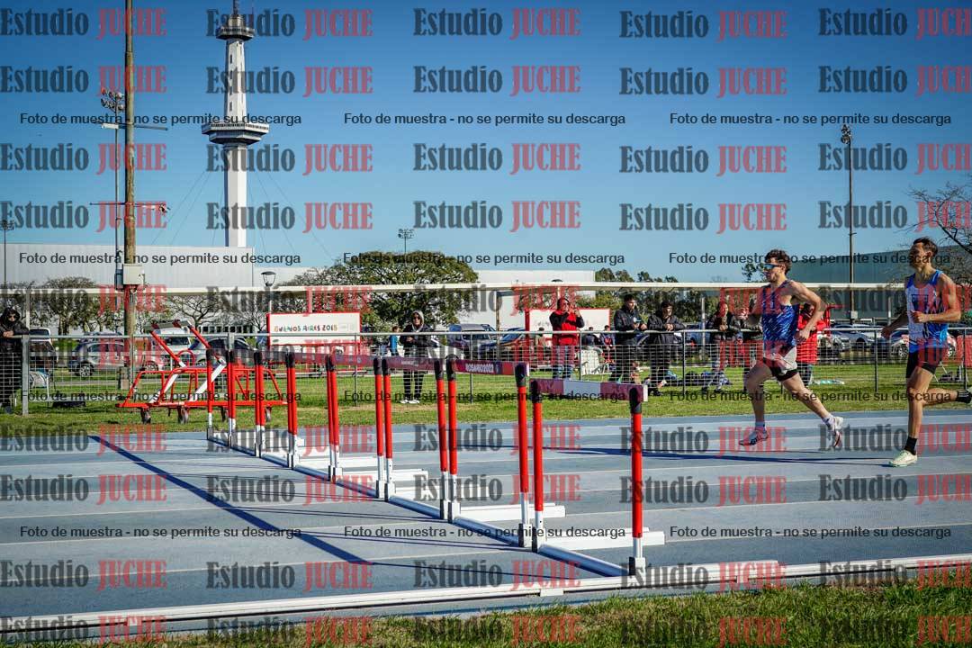 Fotos de los 400 m con vallas de varones