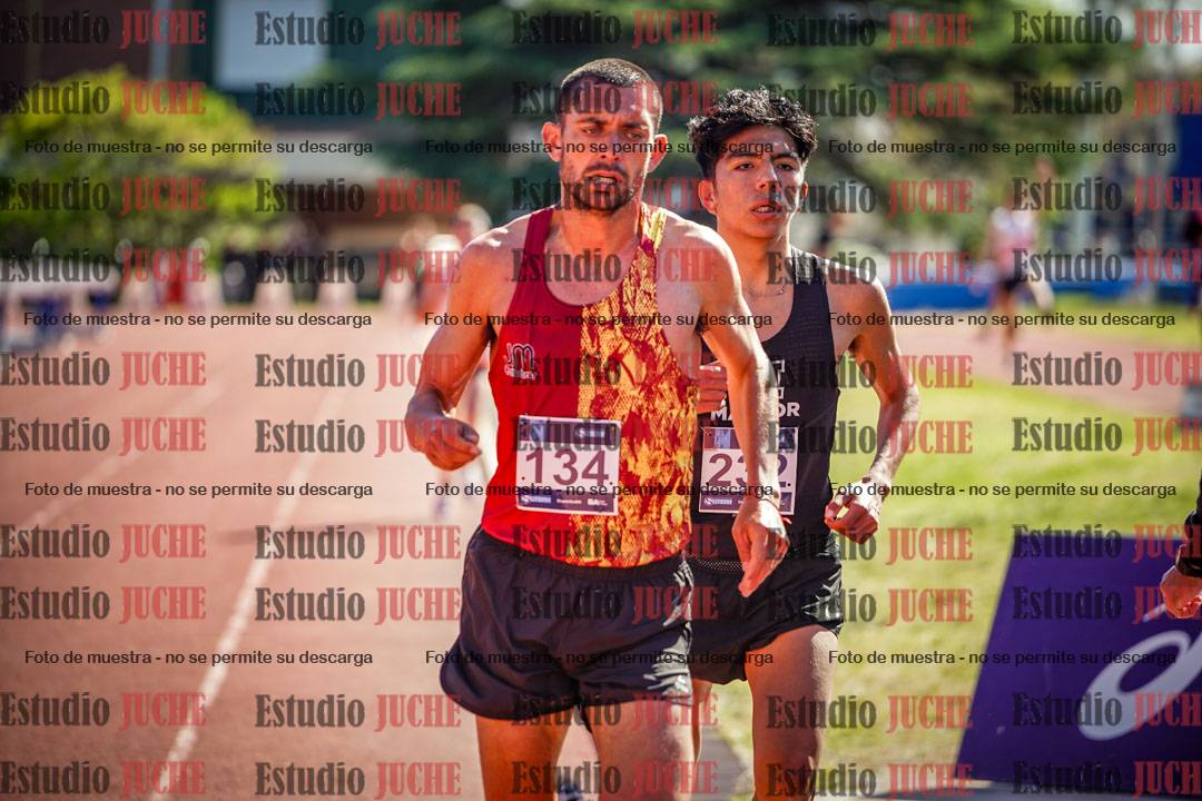 Fotos de los 10.000 m de varones - serie 1
