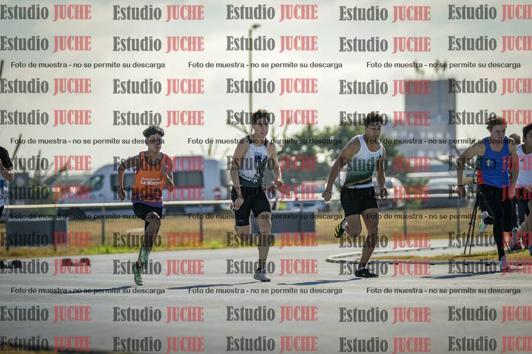 Fotos de los 100 m llanos de varones