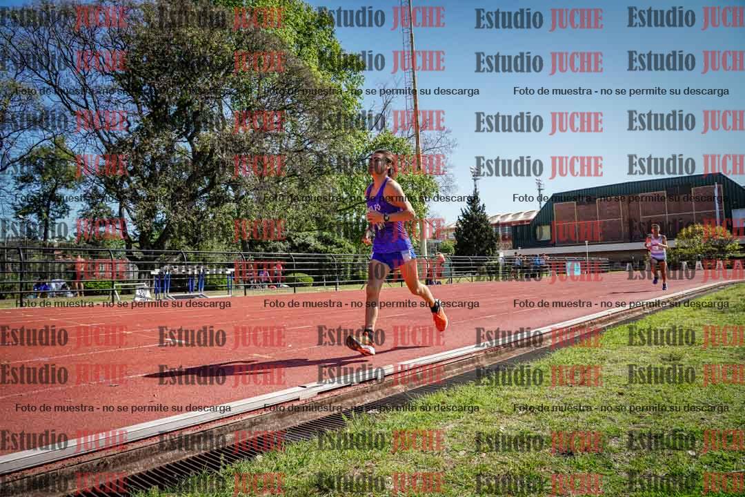 Fotos de los 2400 m de varones