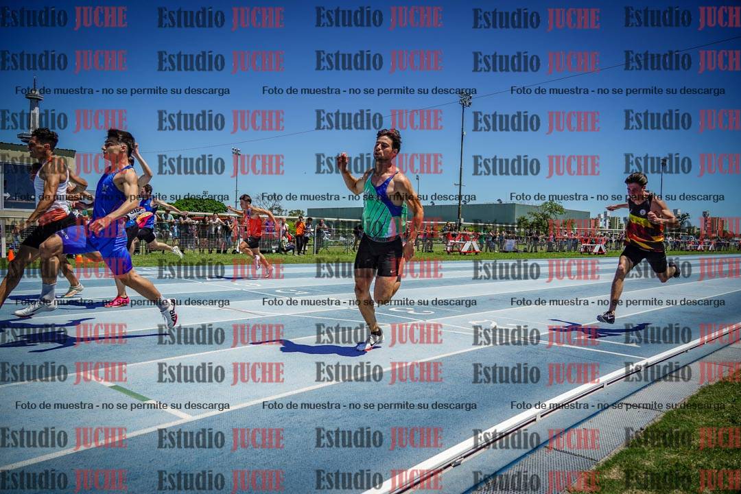 Fotos de los 100 m llanos de varones