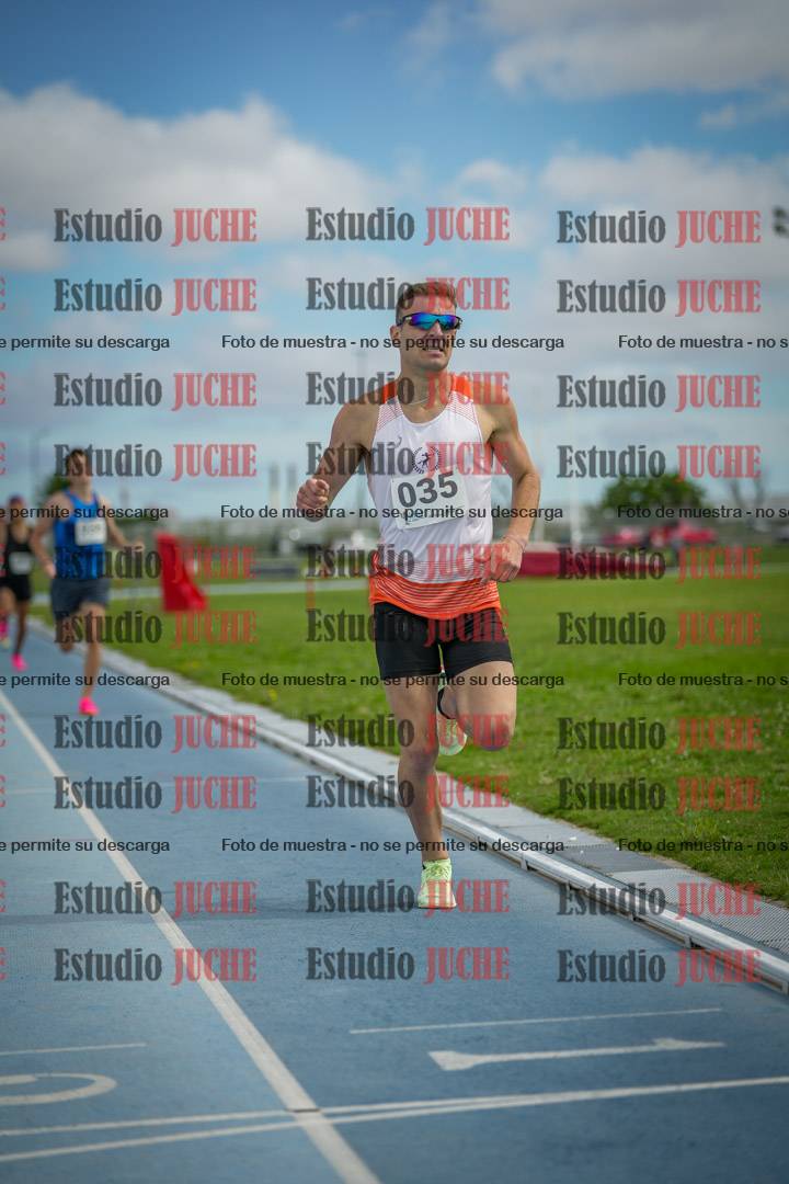 Fotos de los 1000 m llanos de varones