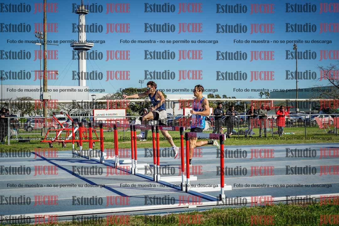 Fotos de los 400 m con vallas de varones