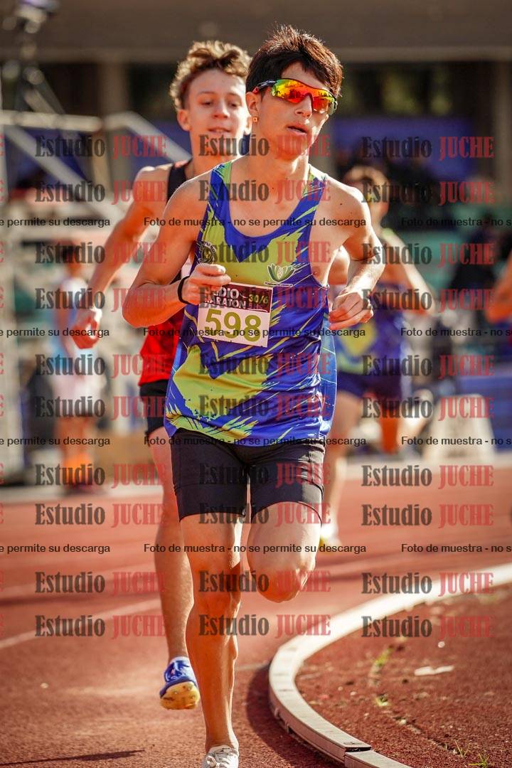 Fotos de los 600 m llanos de varones
