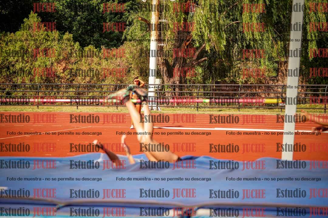 Fotos del salto en alto de mujeres - combinadas 2