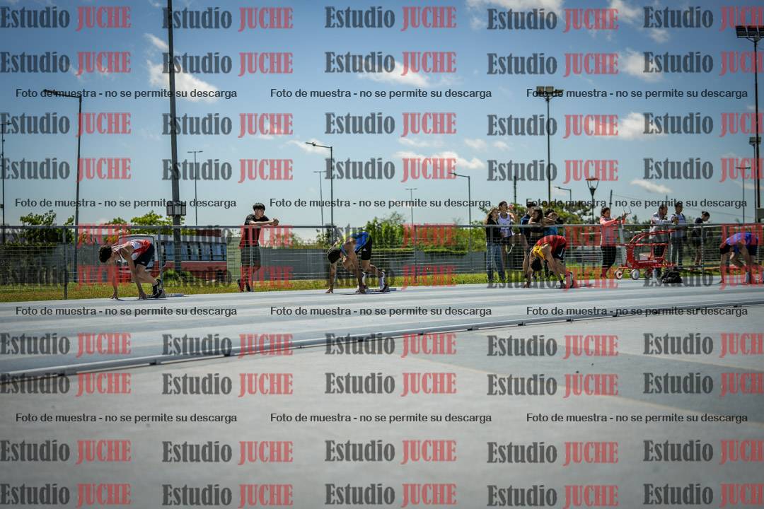 Fotos de los 200 m llanos de varones