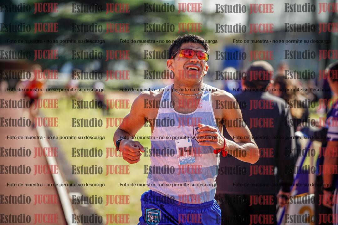 Fotos de los 10.000 m de varones - serie 1