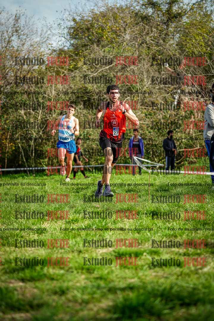 Fotos de la llegada del cross de 4000 m - varones