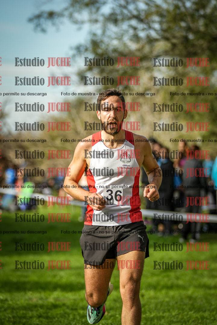 Fotos de la llegada del cross de 4000 m - varones