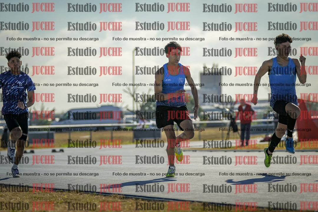 Fotos de los 100 m llanos de varones