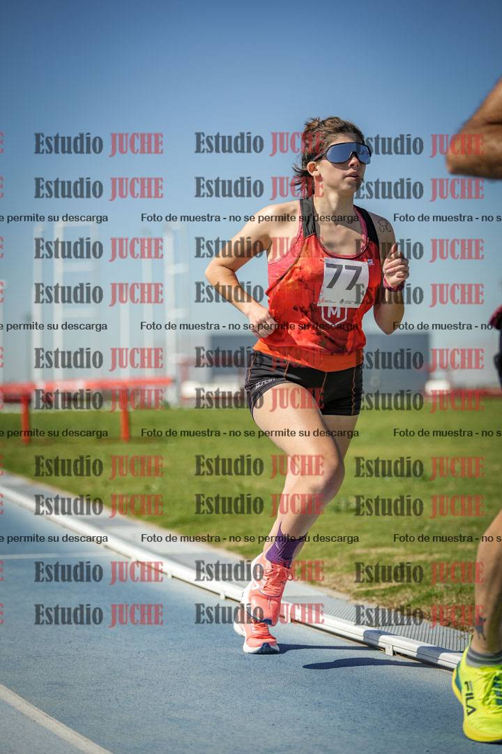 Fotos de los 5000 m de mujeres y varones - serie 2