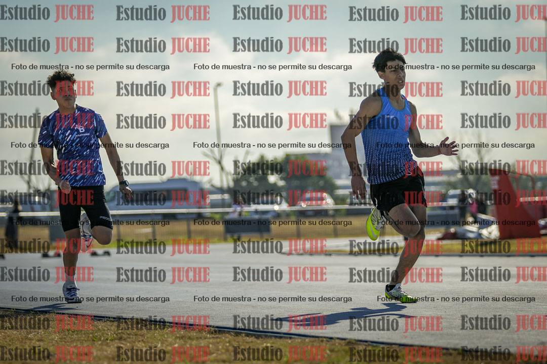 Fotos de los 100 m llanos de varones