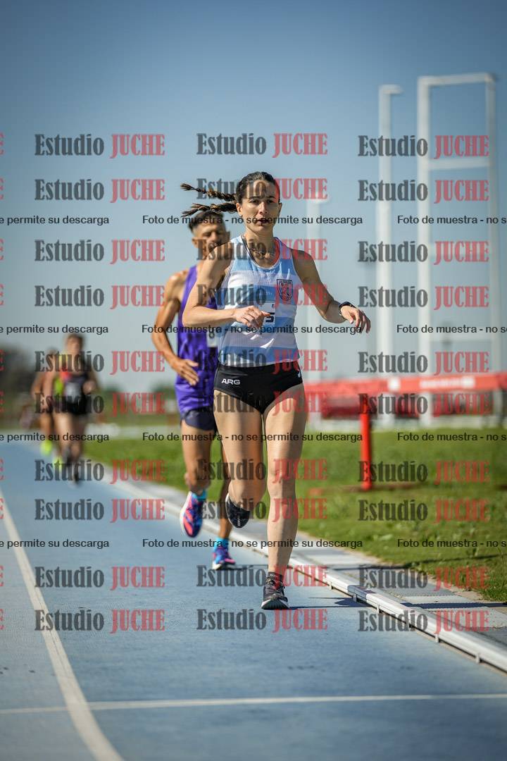 Fotos de los 5000 m de mujeres y varones - serie 2