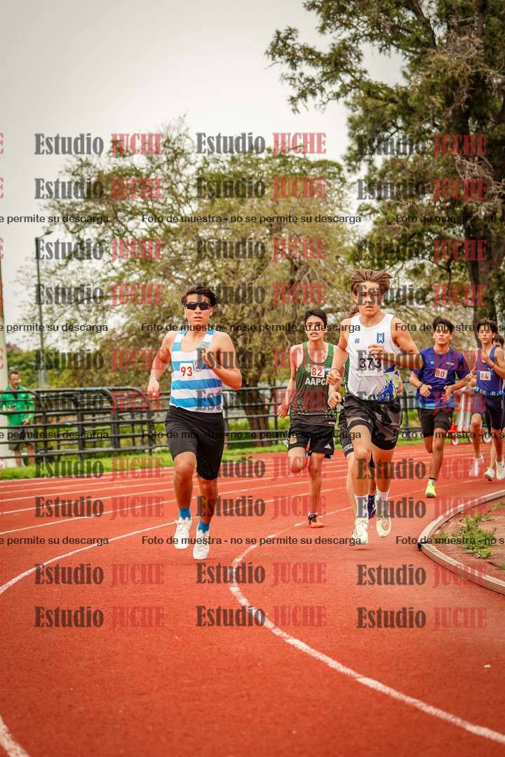 Fotos de los 2400 m llanos de varones