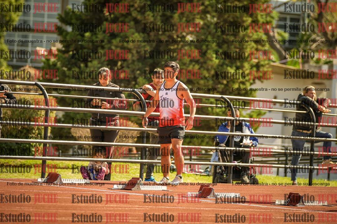 Fotos de los 100 m llanos de varones