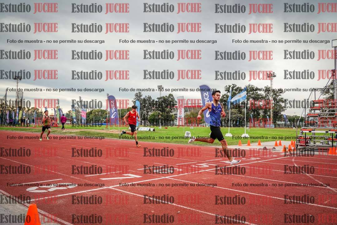 Fotos de los 400 m con vallas de varones
