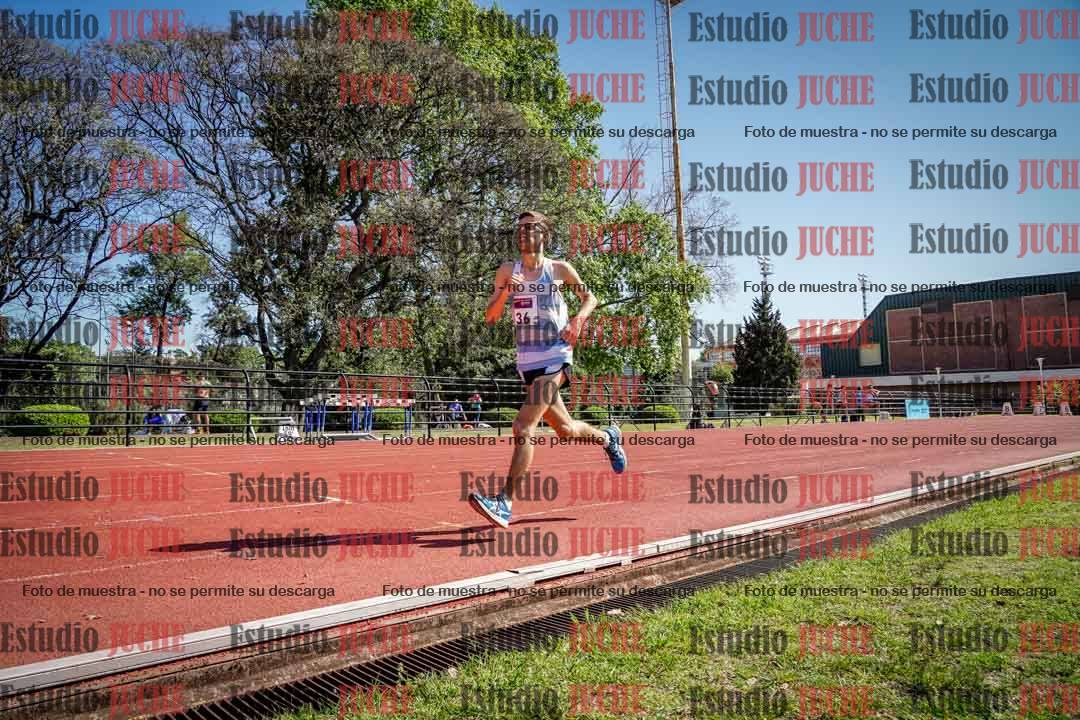 Fotos de los 2400 m de varones