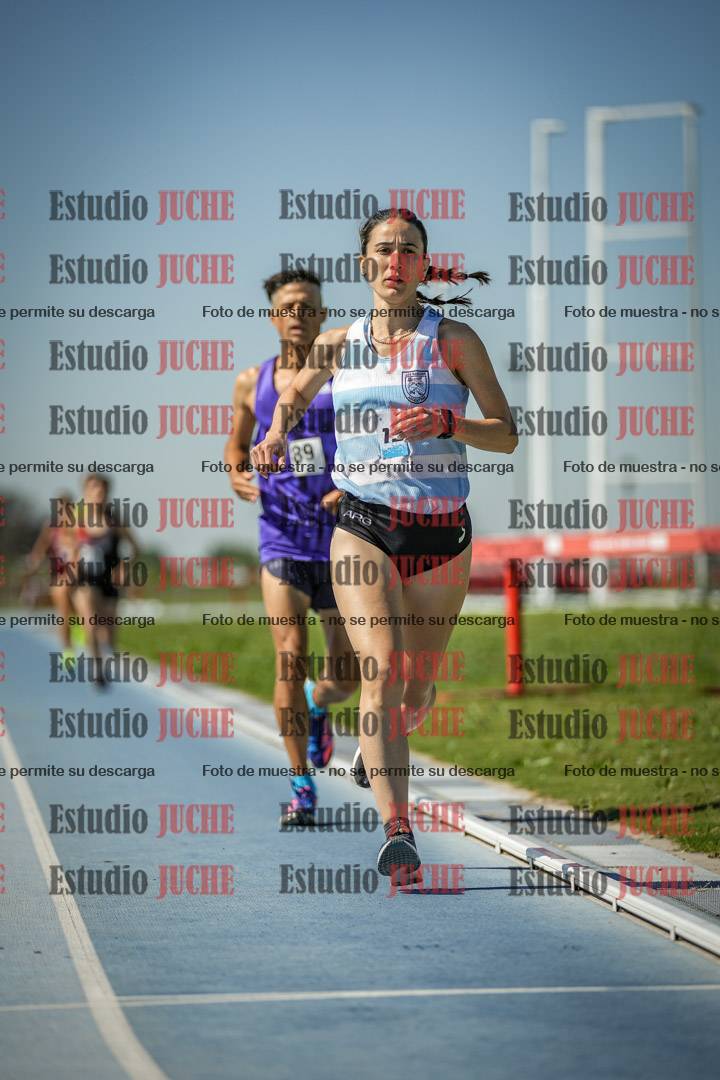 Fotos de los 5000 m de mujeres y varones - serie 2