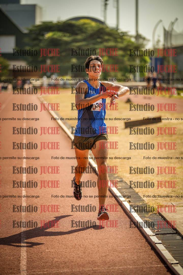 Fotos de los 3000 m llanos de varones