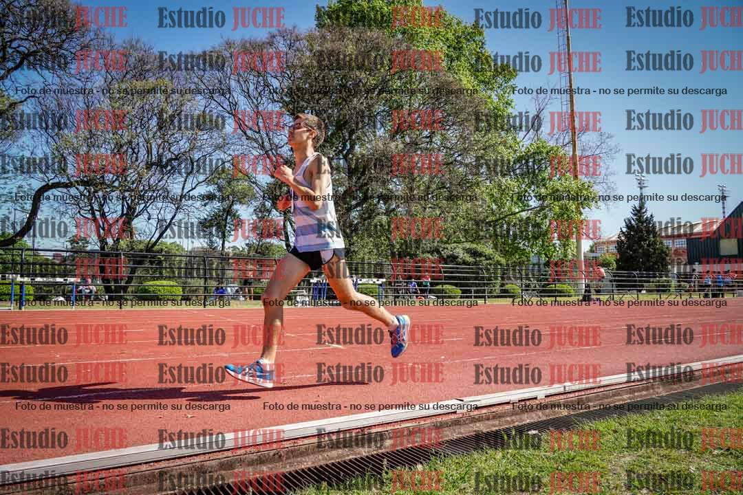 Fotos de los 2400 m de varones