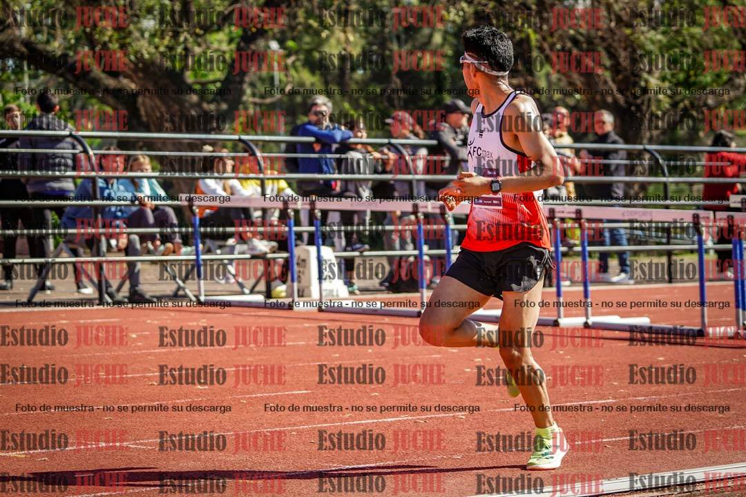 Fotos de los 10.000 m de varones - serie 1