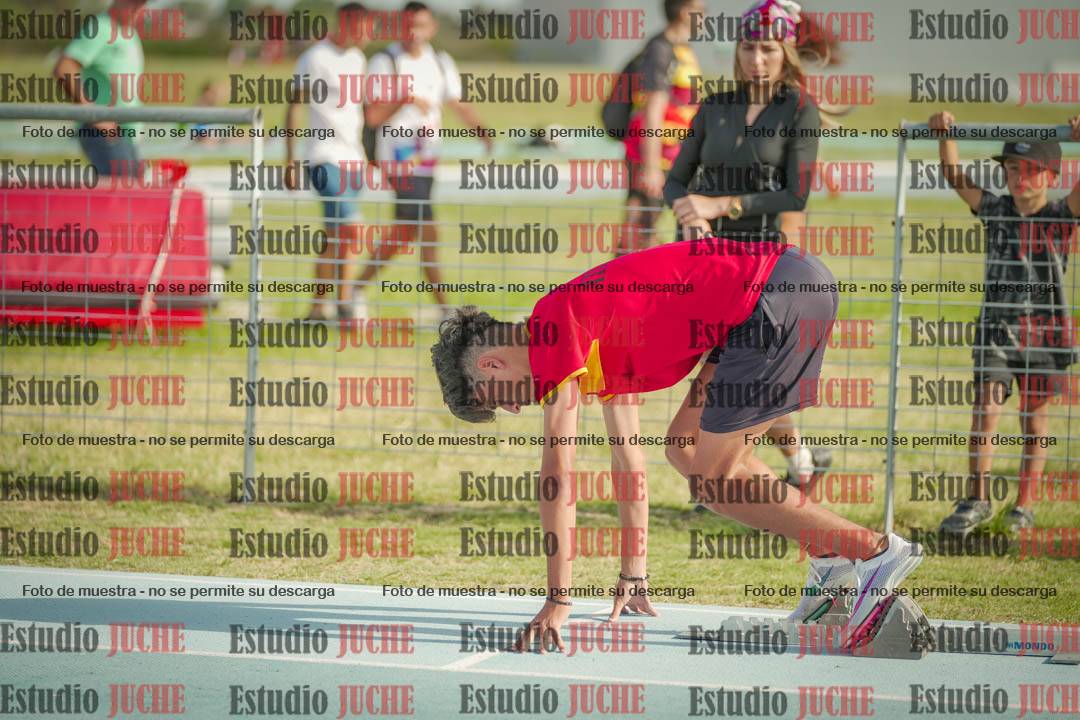 Fotos de los 400 m llanos de varones