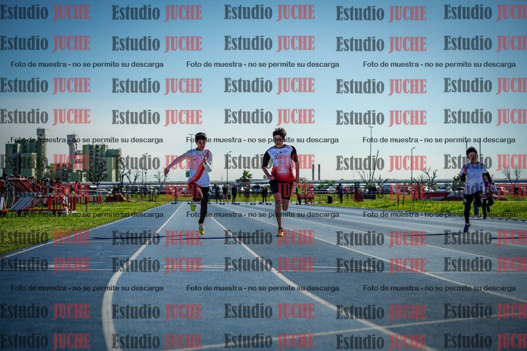 Fotos de los 80 m llanos de varones - U14