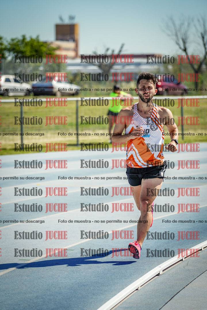 Fotos de los 5000 m de mujeres y varones - serie 2