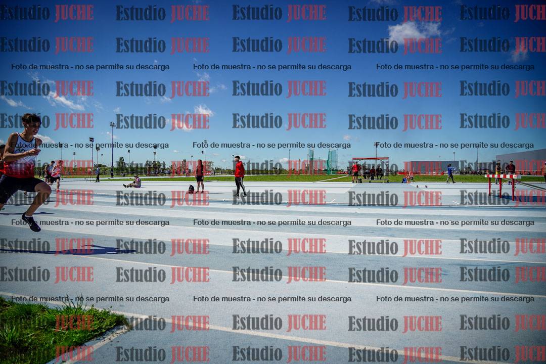 Fotos de los 200 m llanos de varones