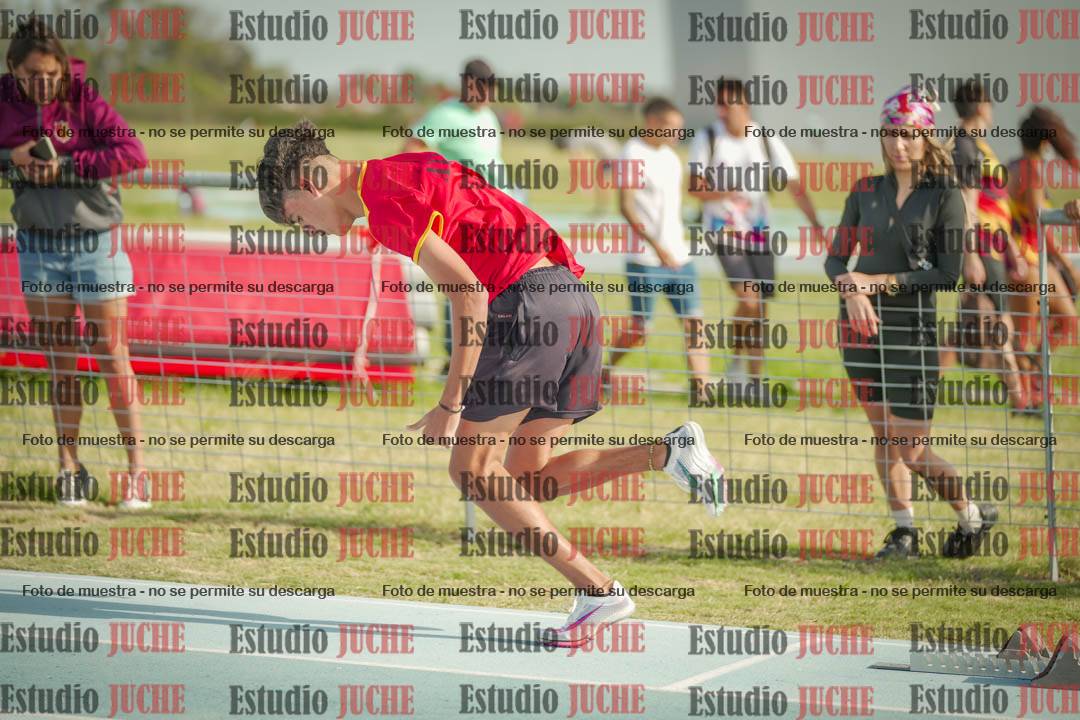Fotos de los 400 m llanos de varones
