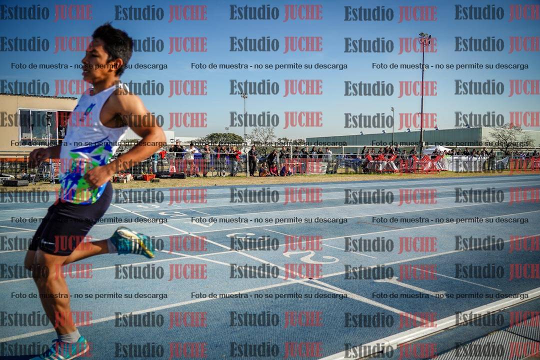 Fotos de los 100 m llanos de varones