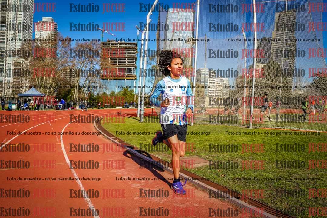 Fotos de los 2400 m llanos de varones