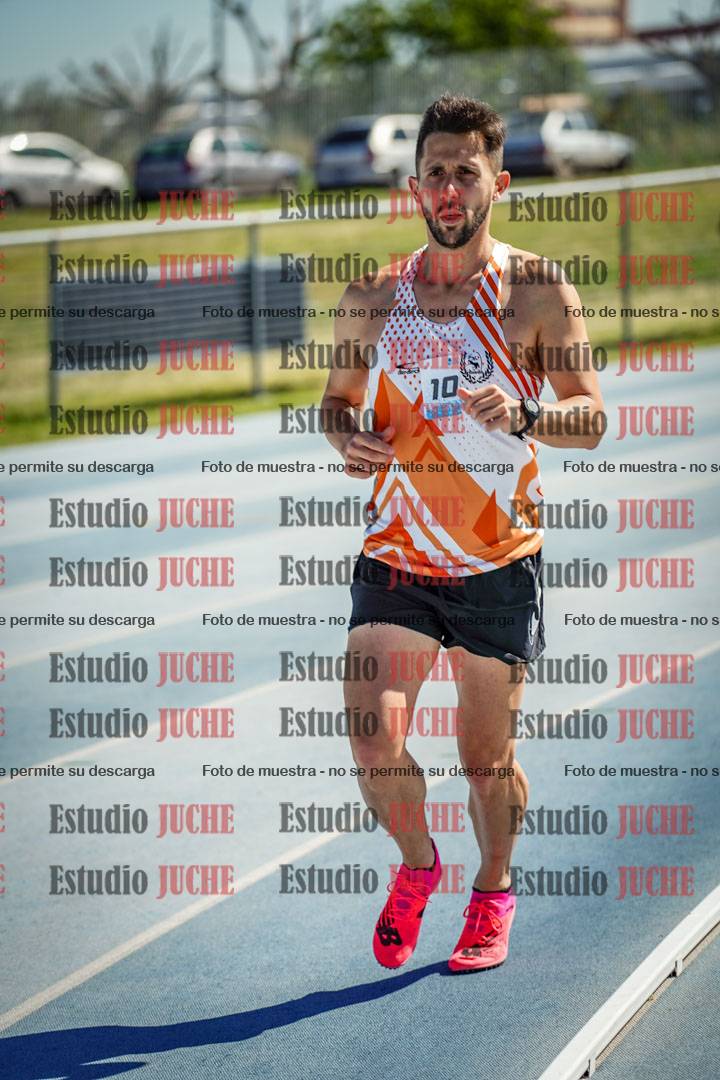 Fotos de los 5000 m de mujeres y varones - serie 2