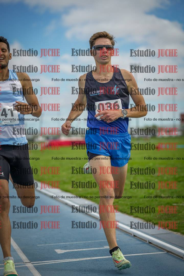 Fotos de los 1000 m llanos de varones