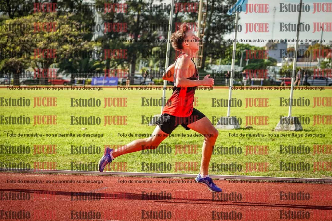 Fotos de los 600 m llanos de varones